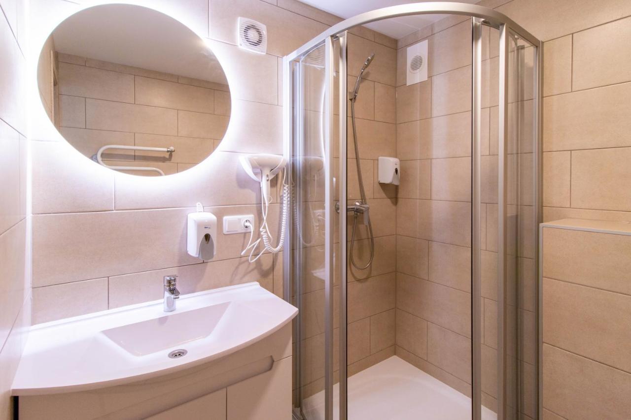 Dzukija Hotel أليتس المظهر الخارجي الصورة